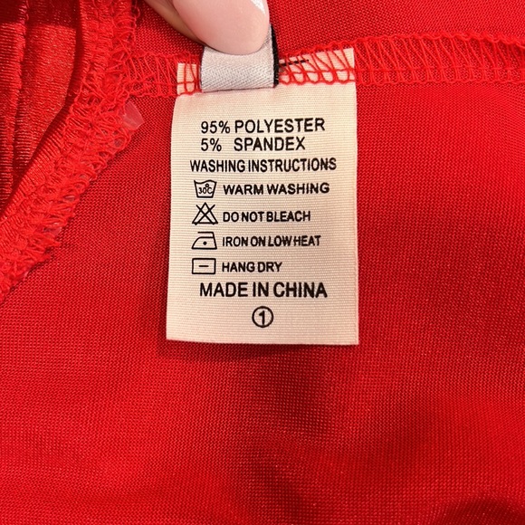 RED CORSET TOP - Picture 4 of 4